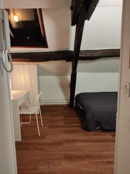 Studio Remois - Wifi/Netflix Reims Exteriör bild